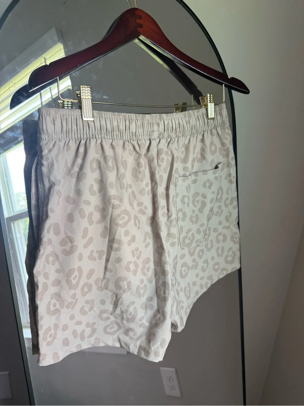 duvin design Leopard Runner Short Tan